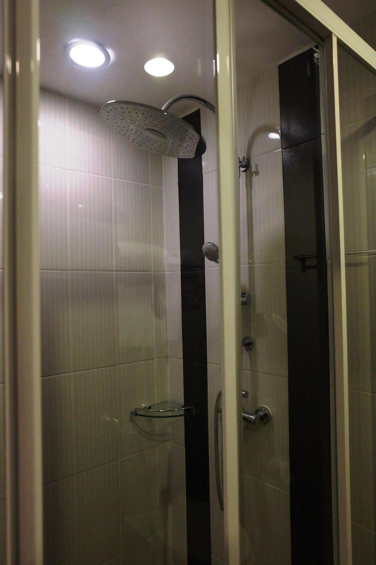 Cozy@9Hotel&Kitchen Bangkok Ngoại thất bức ảnh